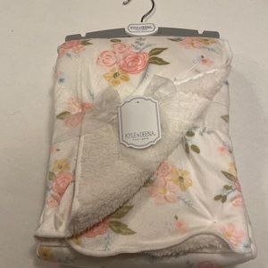 New With Tags Kyle and Deena baby girls blanket
